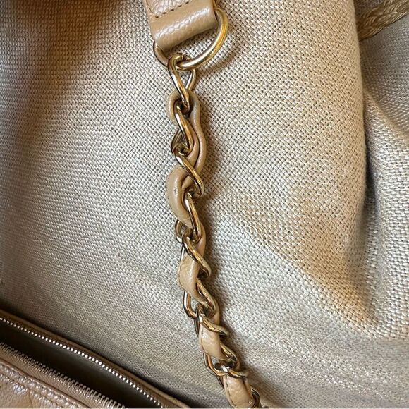 Chanel Cavier Quilted Timeless CC Shoulder Bag Beige - Picture 12 of 16